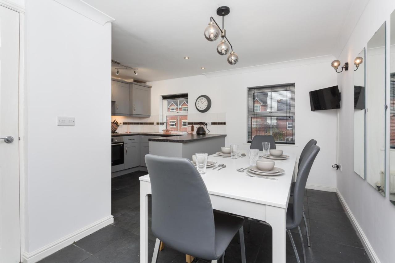 Great Park Townhouse Villa Preston  Buitenkant foto